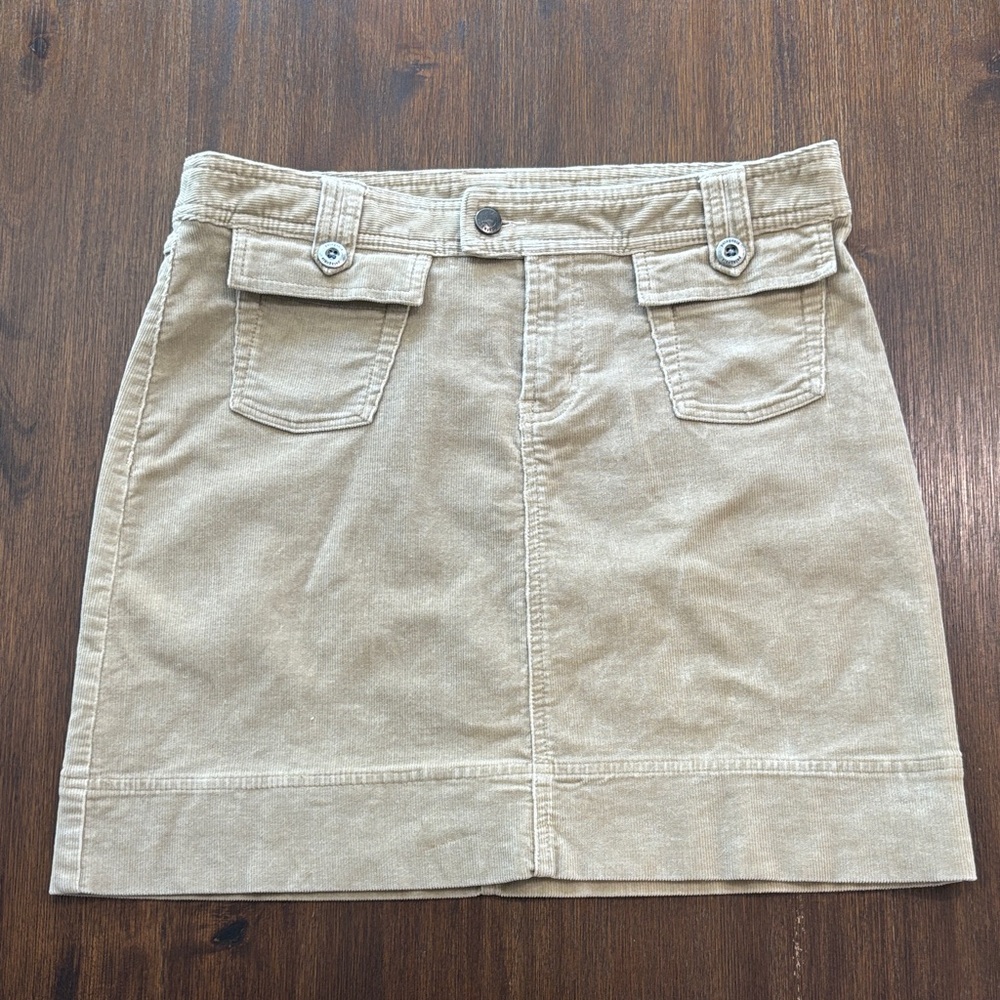 Patagonia Tan Mini Skirt with Button Details